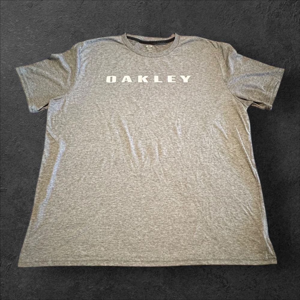 Oakley Gray Logo T-Shirt Mens XXL Regular Fit Short‎ Sleeve Tee